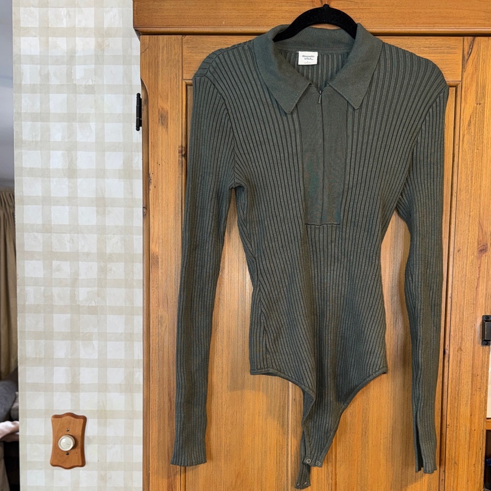 Ribbed Long Sleeve Bodysuit